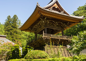 Fototapeta na wymiar Temple of Japan in the woods 