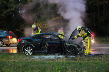 car fire - 95003674