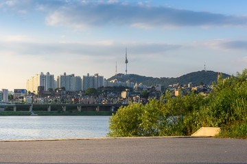 Sunset of Han river and Seoul Tower in Seoul,South Korea - 95004010