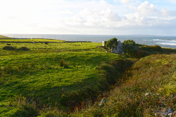 Obraz premium An der Straße nach Doolin