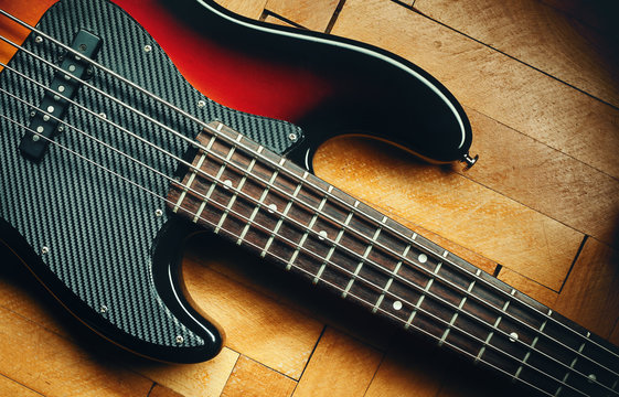 Five Strings Jazz Bass