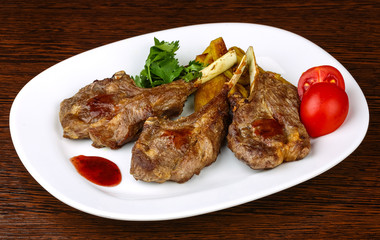 Grilled lamb chops