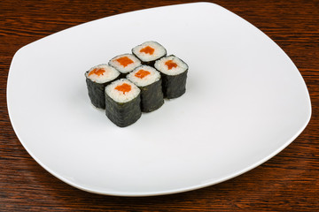 Salmon maki