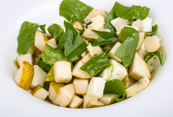 Pear and cheese salad