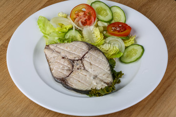 Grilled tuna steak