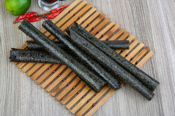 Seaweed rolls