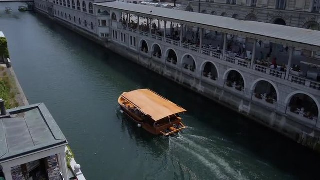 AERIAL: Cruising along Ljubljanica river