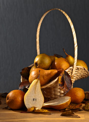  pears on wooden table © Igor Normann