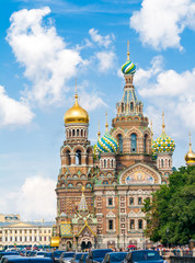 Fototapeta na wymiar Church of the Savior on blood in Saint-Petersburg