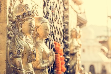 Obraz premium Closeup of religious statues.