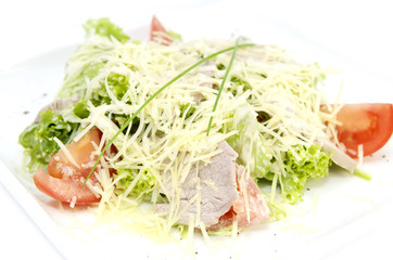 Salad of veal with vegetables and cheese