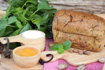 Spinach bread and fresh spinach with making baker.