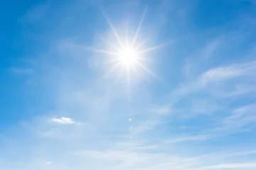 Gordijnen Sun, blue sky © yotrakbutda