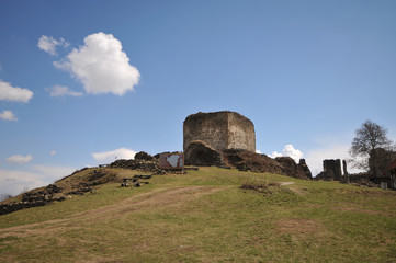 Fototapeta na wymiar Ruins of Saris castle inner castle.