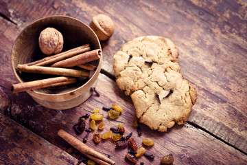 Cookies with cinnamon and nuts