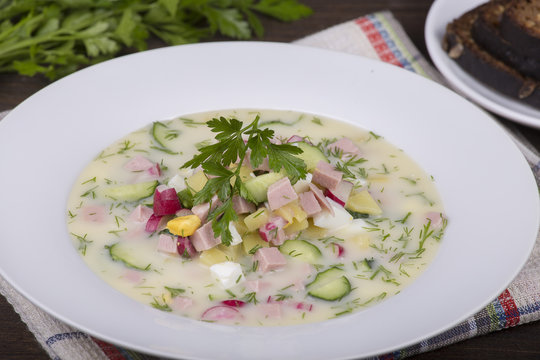 Cold vegetable soup on yogurt, sour-milk base - okroshka