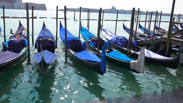 Amazing Venice Gondola parking and view to 