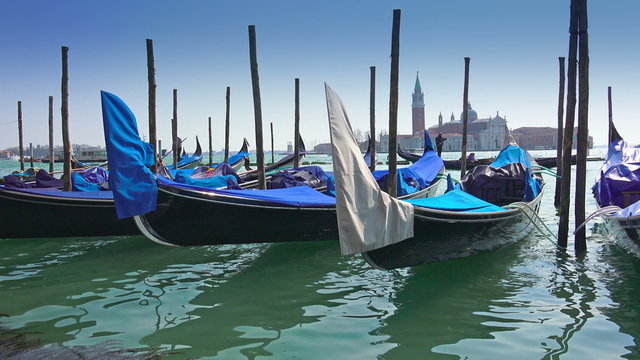 Amazing Venice Gondola parking and view to 