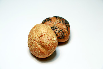 Bun with sesame and poppy seeds