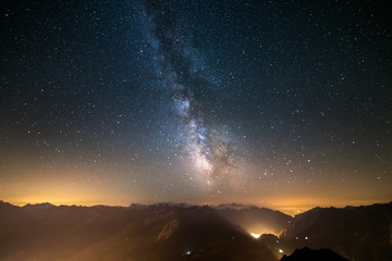 Obraz premium The Milky Way viewed from high up in the Alps