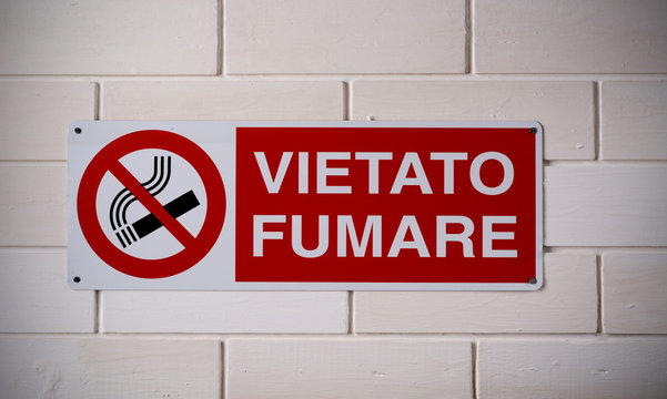 cartello vietato fumare