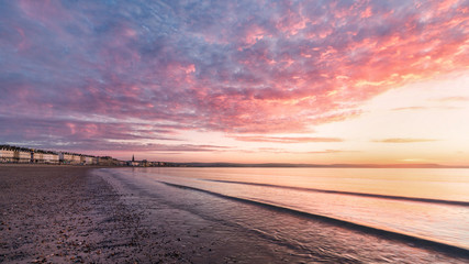 Fototapeta premium Surise at Weymouth Bay