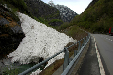Fototapeta na wymiar big avalanche close to road