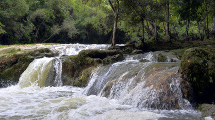 Fototapeta premium SOROA WATERFALL