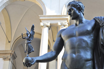 Milano museo Accademia di Brera - monumento a Napoleone