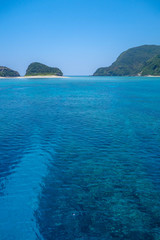 沖縄県　慶良間諸島周辺の海