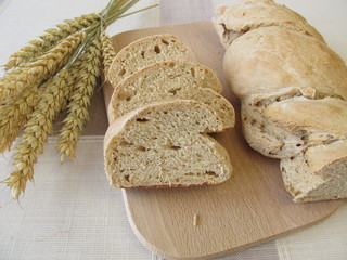 Gedrehtes Baguette Brot