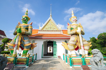 BANGKOK, THAILAND - 14September2015: The statue with sword. Wat