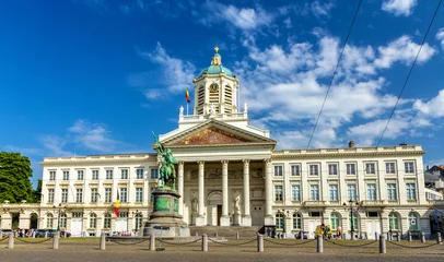 Photo sur Plexiglas Bruxelles Godfrey of Bouillon statue and Church of Saint-Jacob - Brussels