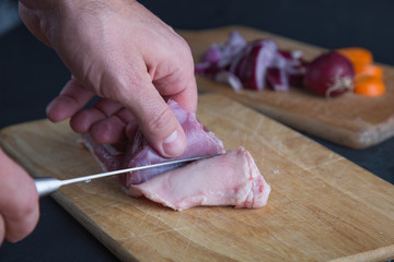 Cutting fillet skin