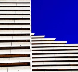 Abstract Building lines