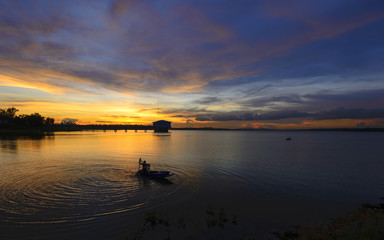 Life fisheries in reservoirs and sunset light.