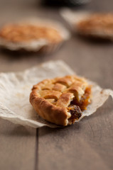 crostatine alla marmellata di zucca e amaretti