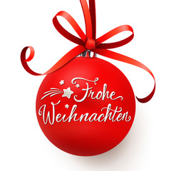 Obraz premium Hängende Weihnachtskugel mit Weihnachtsgruß - Frohe Weihnachten