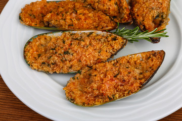 Baked mussels