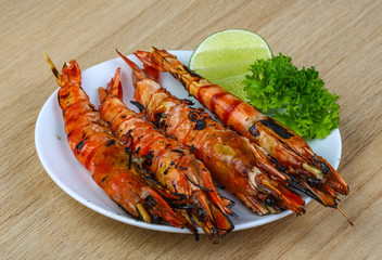 Grilled king prawns