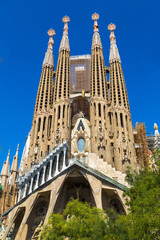 Fototapeta na wymiar Sagrada Familia in Barcelona
