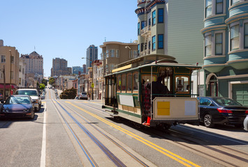 Fototapeta na wymiar Hyde street view and San Francisco tram in summer