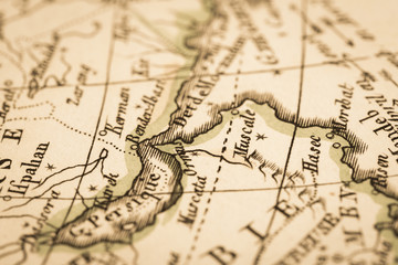 アンティークの世界地図　ペルシャ湾とホルムズ海峡
