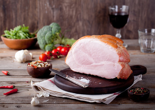 Pork ham with fresh salad and vegetables.