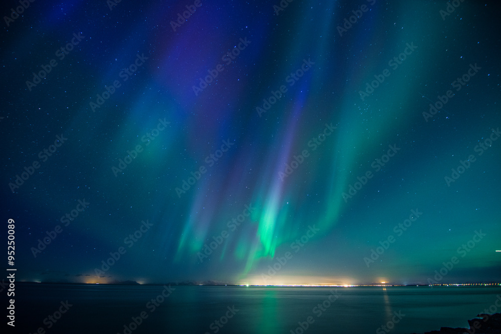 Wall mural iceland aurora borealis4