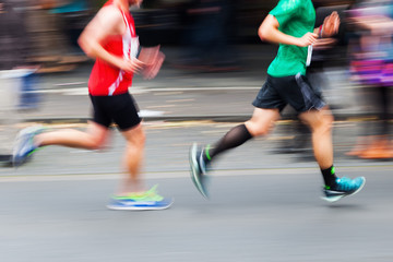 Marathonl&auml;ufer in Bewegungsunsch&auml;rfe