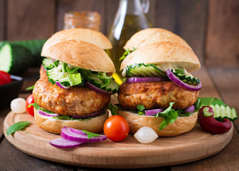 Juicy spicy chicken burgers to Asian-style - sandwich