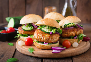 Juicy spicy chicken burgers to Asian-style - sandwich
