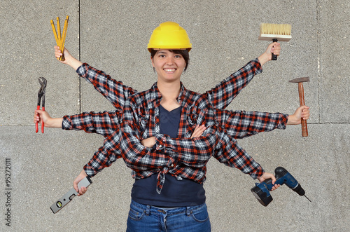 "frau mit Werkzeug, Baugewerbe, hausbau" Stockfotos und "frau mit Werkzeug, Baugewerbe, hausbau" Stockfotos und