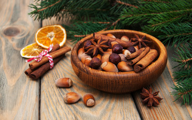 Obraz na płótnie Canvas nuts and spices for christmas cake